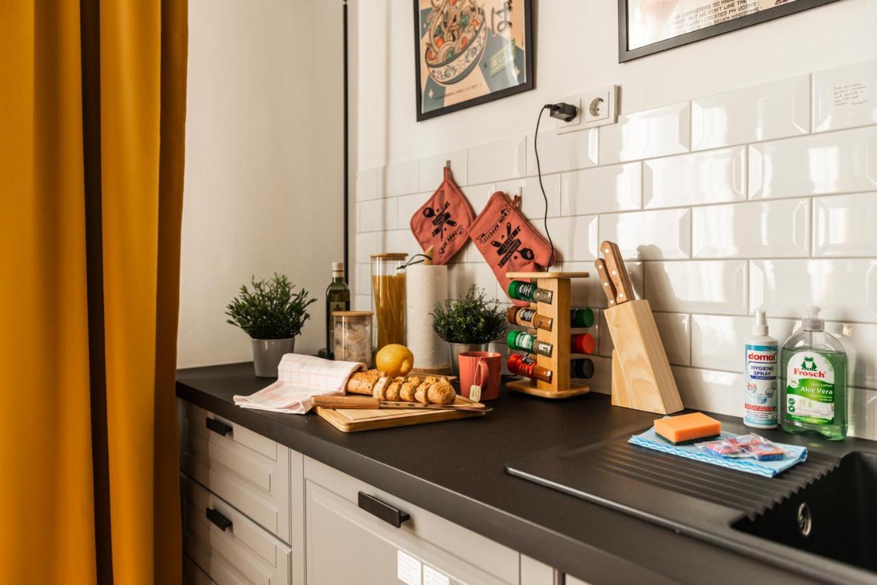 Klassen Stay - Exklusives Loft - Xxl Leinwand - 4 Km Messe, 1,5 Km Hbf Essen Bagian luar foto
