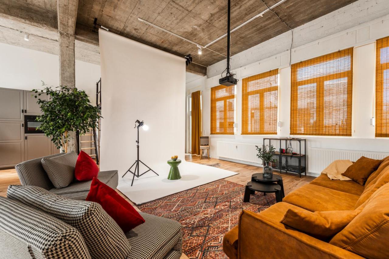 Klassen Stay - Exklusives Loft - Xxl Leinwand - 4 Km Messe, 1,5 Km Hbf Essen Bagian luar foto