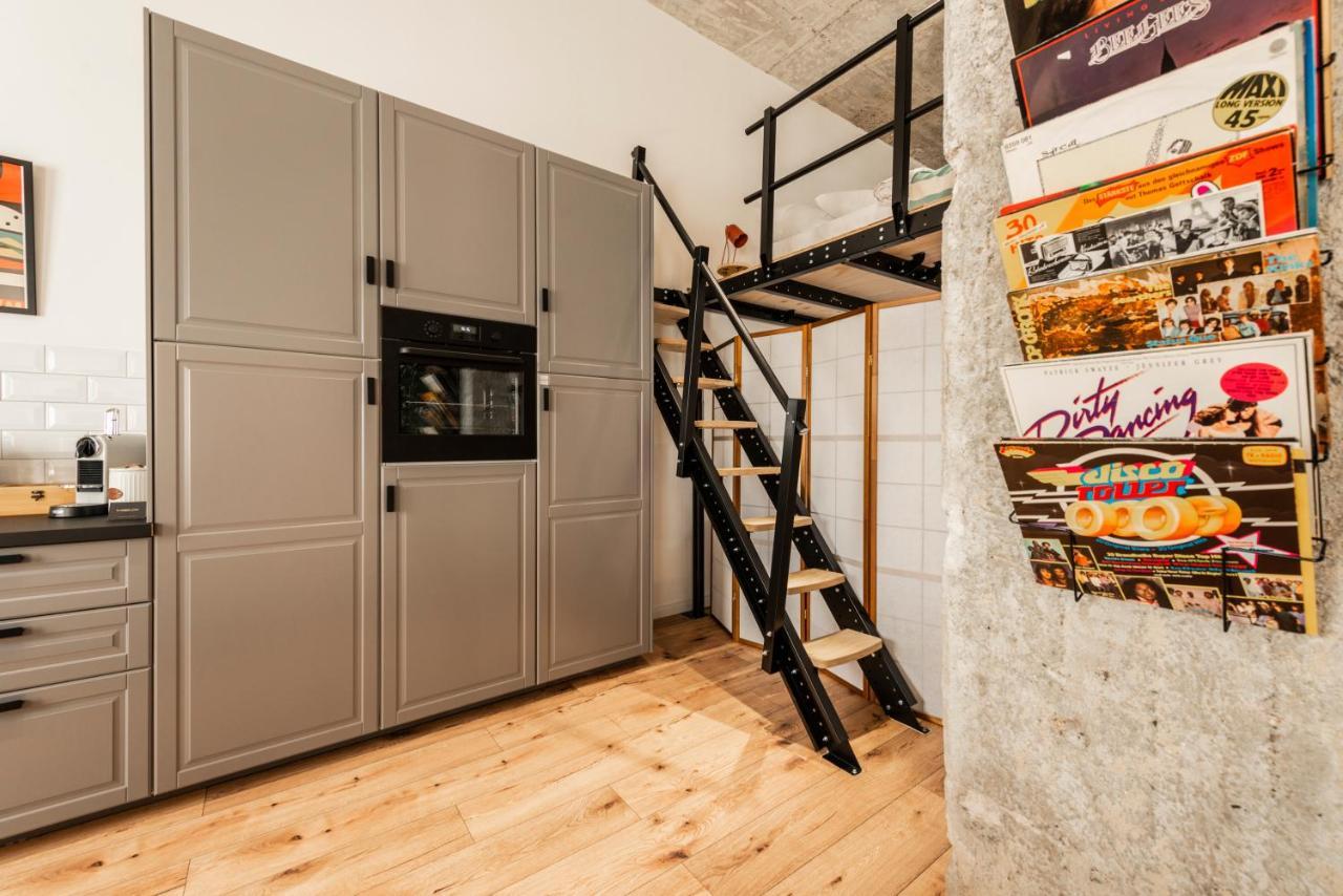 Klassen Stay - Exklusives Loft - Xxl Leinwand - 4 Km Messe, 1,5 Km Hbf Essen Bagian luar foto